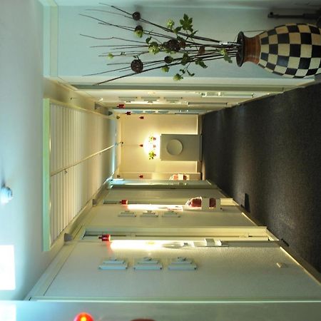 Great Family Hotel Taipei Esterno foto